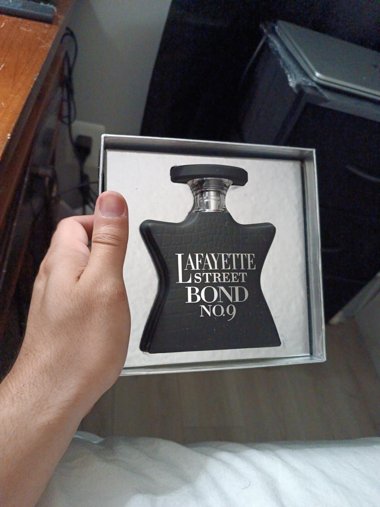 Perfume Fragrance Bottle - رقم السند عطر 9 لافاييت ستريت